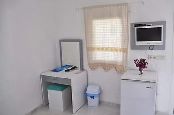 Hotel Lavinya *