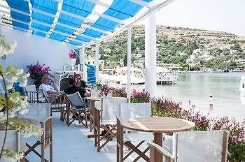 Lavinya Hotel *