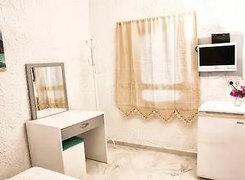 Hotel Lavinya