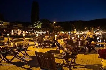 Lavinya Hotel *