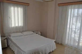 Hotel Lavinya