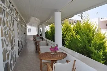 Lavinya Hotel